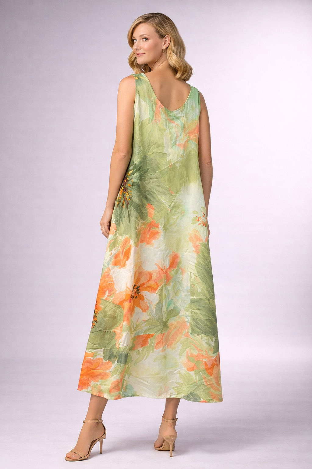 Elegant Sleeveless Floral Maxi Dress for Women – Soft Flowy Summer Dress
