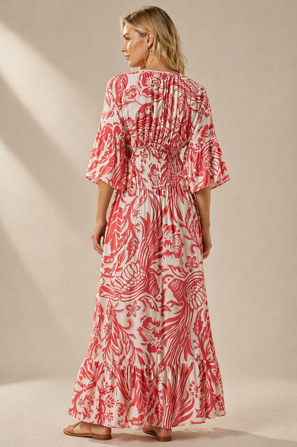 Elegant Floral Maxi Dress for Women – Lightweight Boho Summer Dress with Smocked Waist