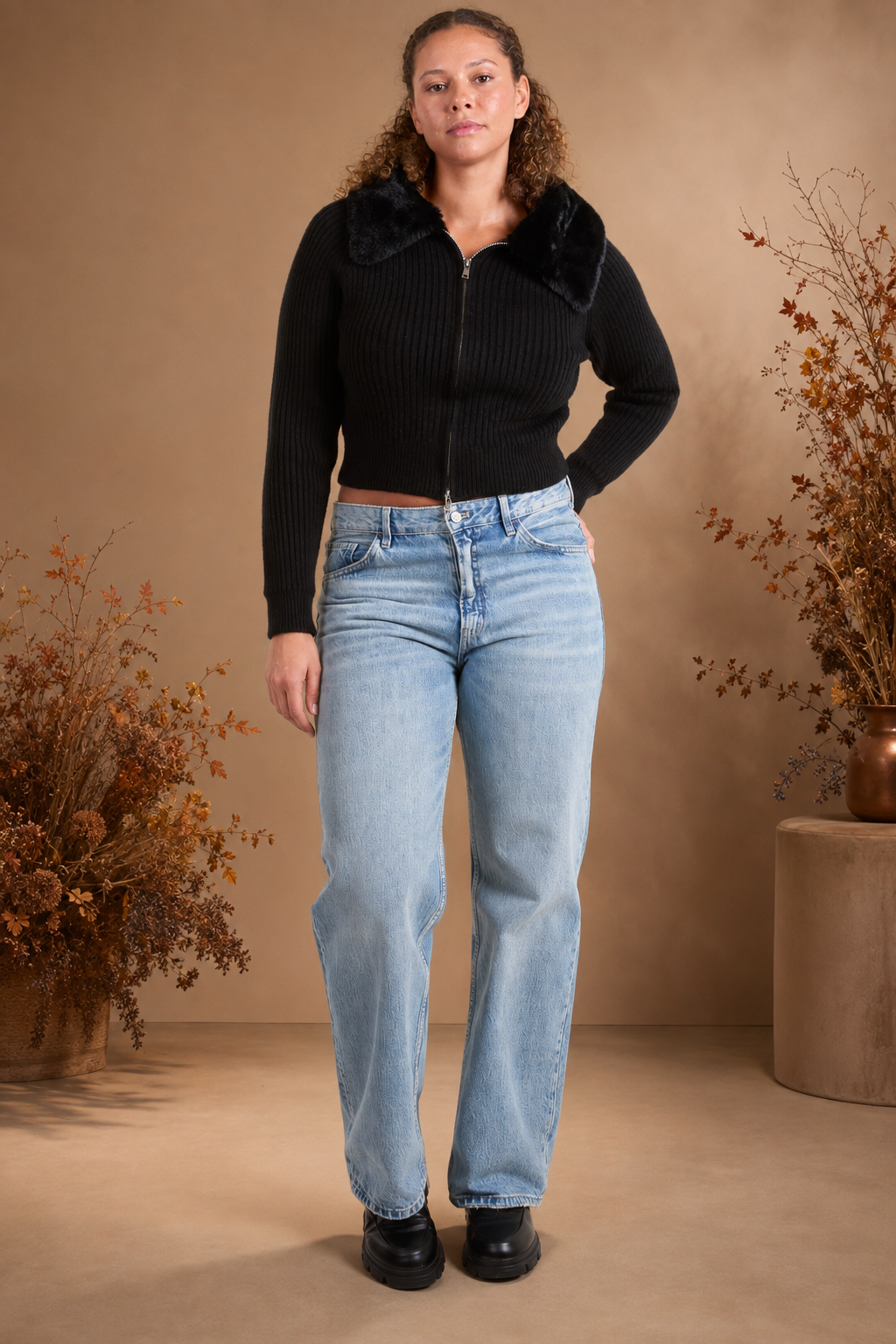 Faux Fur Collar Zip-Up Ribbed Cropped Cardigan