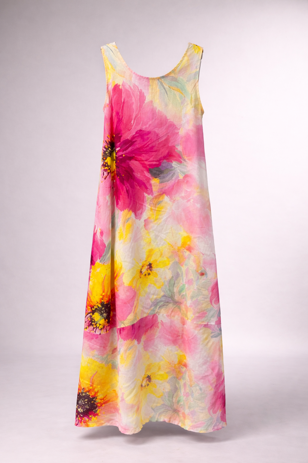 Elegant Sleeveless Floral Maxi Dress for Women – Soft Flowy Summer Dress
